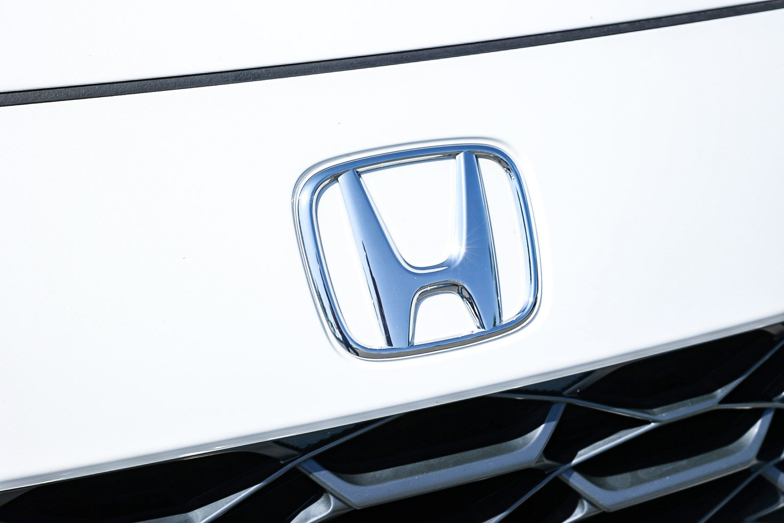 Used 2025 Honda HR-V LX image 14