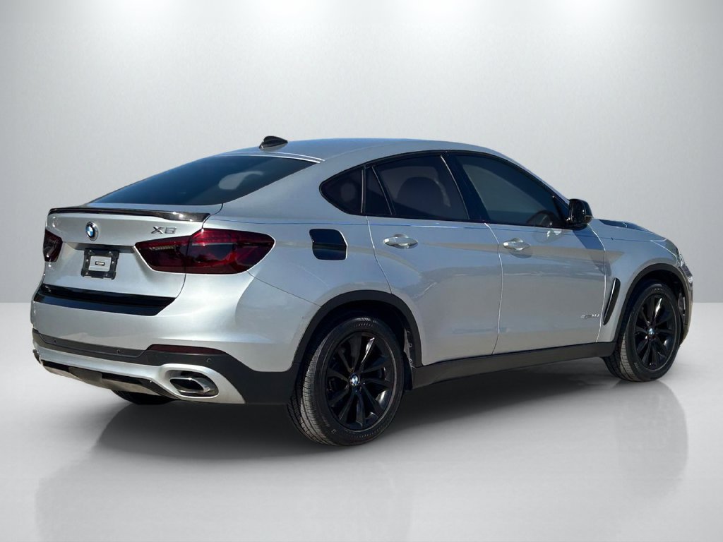 Used 2018 BMW X6 sDrive35i RWD image 5