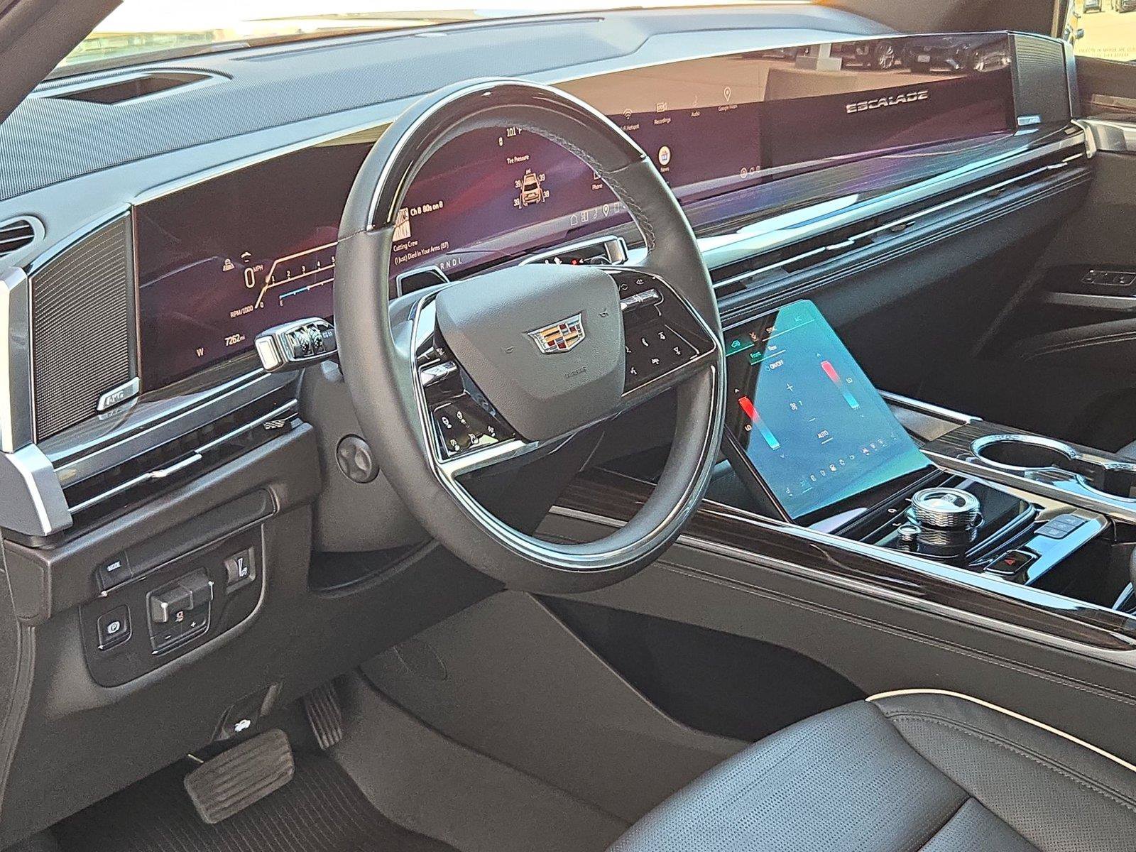 Used 2026 Cadillac Escalade Luxury w/ LPO, Floor Liner Package RWD image 10