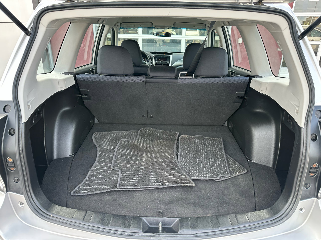 Used 2011 Subaru Forester 2.5X w/ Alloy Wheel Value Pkg image 6