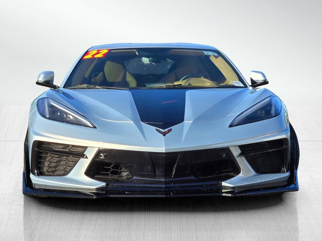 Used 2022 Chevrolet Corvette Stingray Premium Cpe w/ Z51 Performance Package RWD image 2