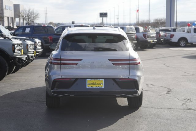 Used 2026 Genesis GV70 2.5T Advanced image 7