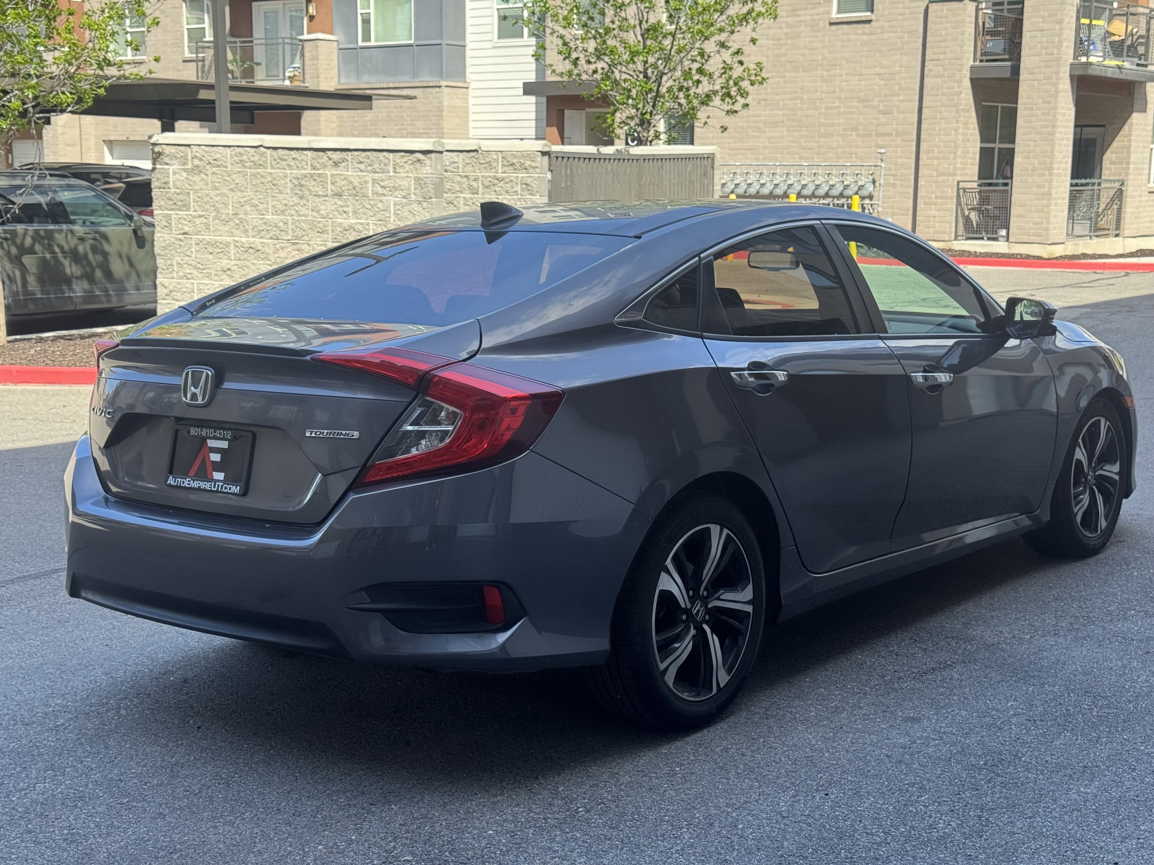 Used 2016 Honda Civic Touring image 7