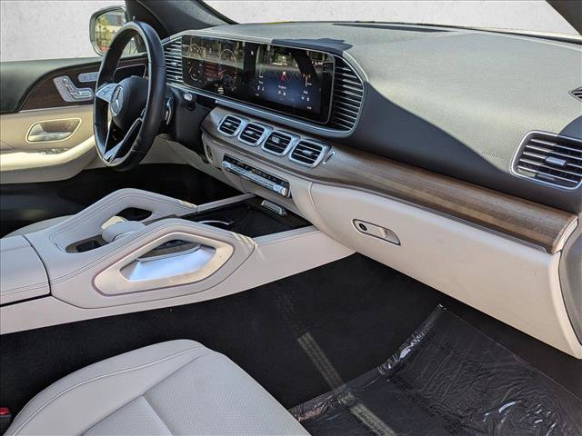 Used 2025 Mercedes-Benz GLE 350 4MATIC image 23