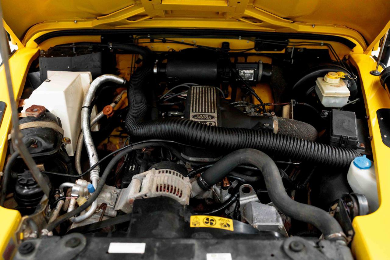 Used 1997 Land Rover Defender 90 AWD/4WD image 75