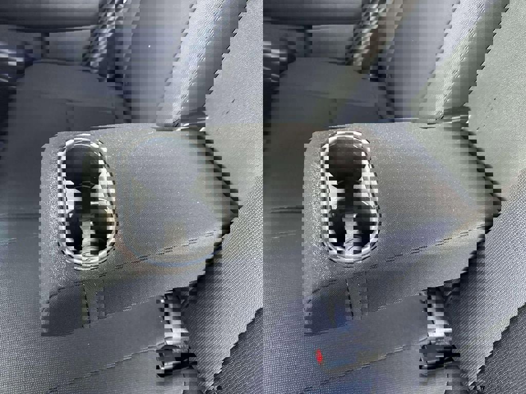 Used 2025 Hyundai Kona SEL image 11