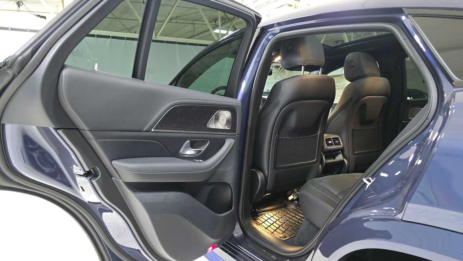 New 2026 Mercedes-Benz GLE 53 AMG 4MATIC Coupe image 16