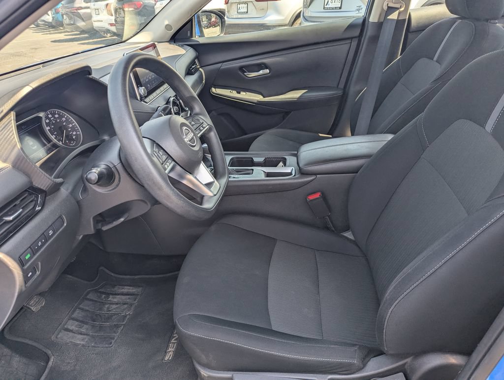 Used 2024 Nissan Sentra SV FWD image 14