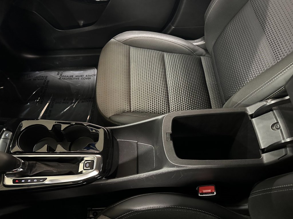 Used 2024 Chevrolet Trax LT image 28