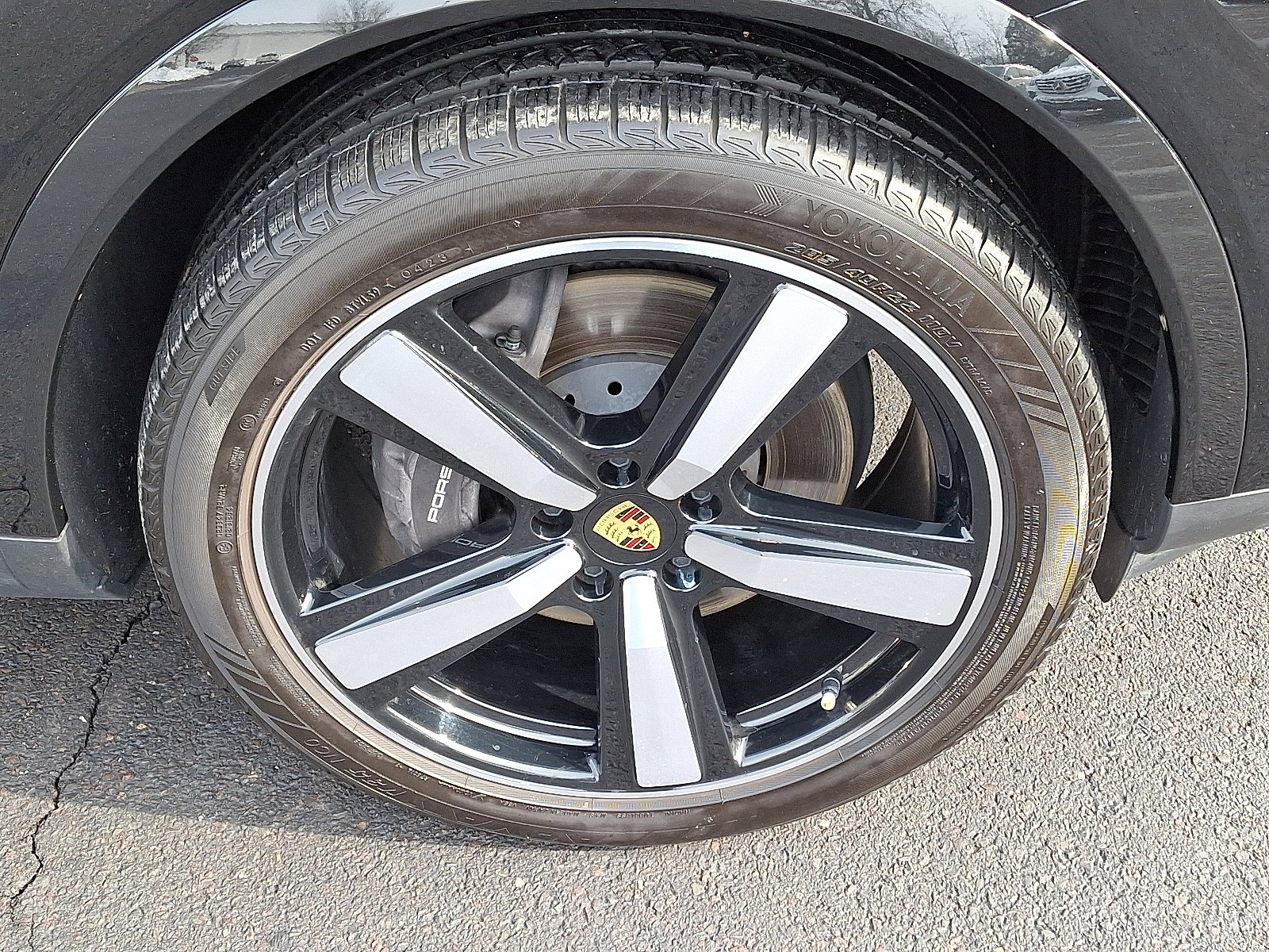 Used 2024 Porsche Cayenne Coupe image 8