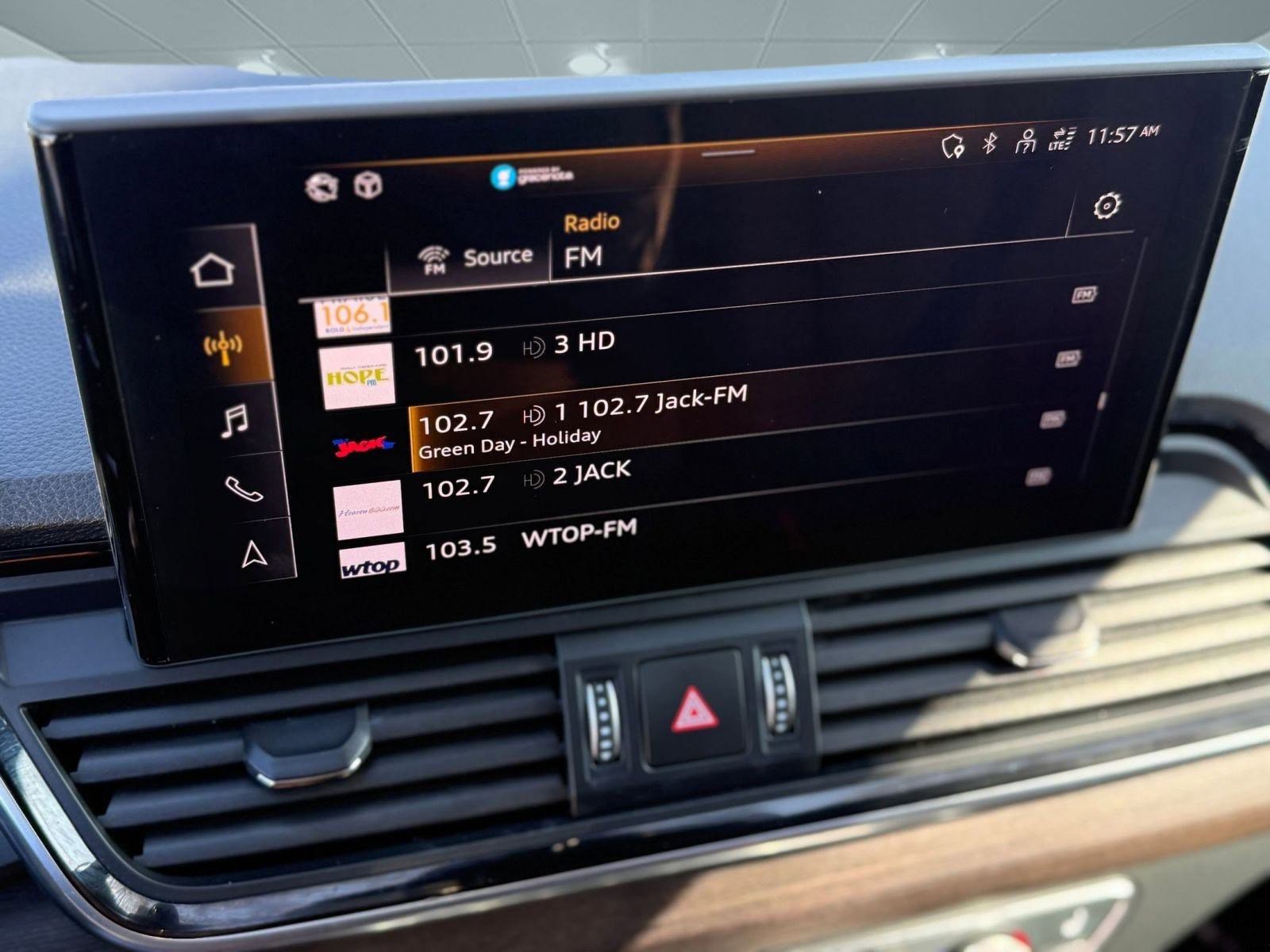 Used 2023 Audi Q5 e Premium w/ Convenience Package image 51