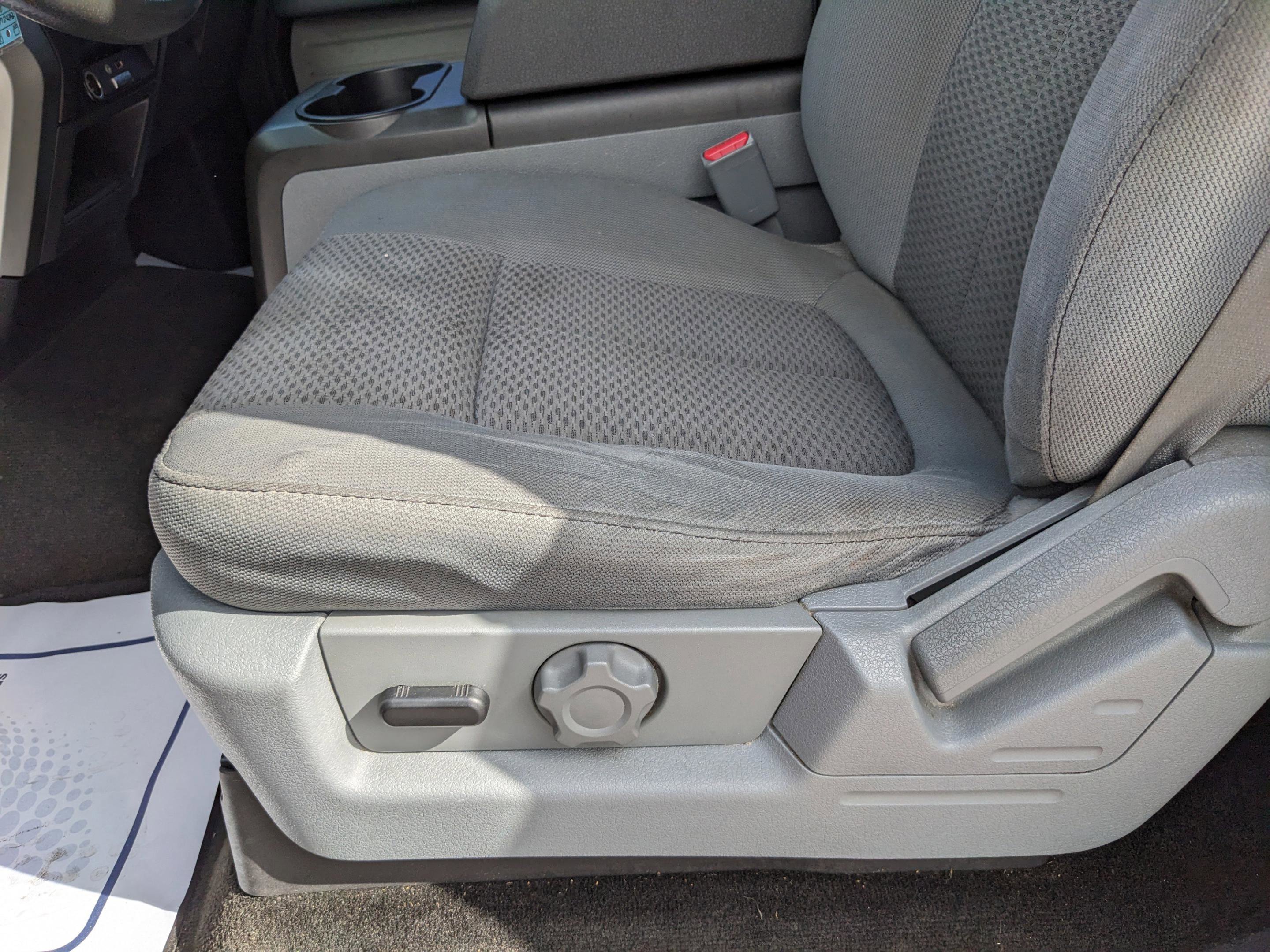 Used 2011 Ford F150 XLT w/ XLT Convenience Pkg image 15