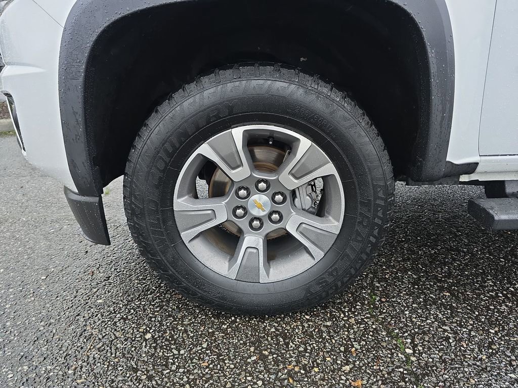 Certified 2015 Chevrolet Colorado Z71 image 35
