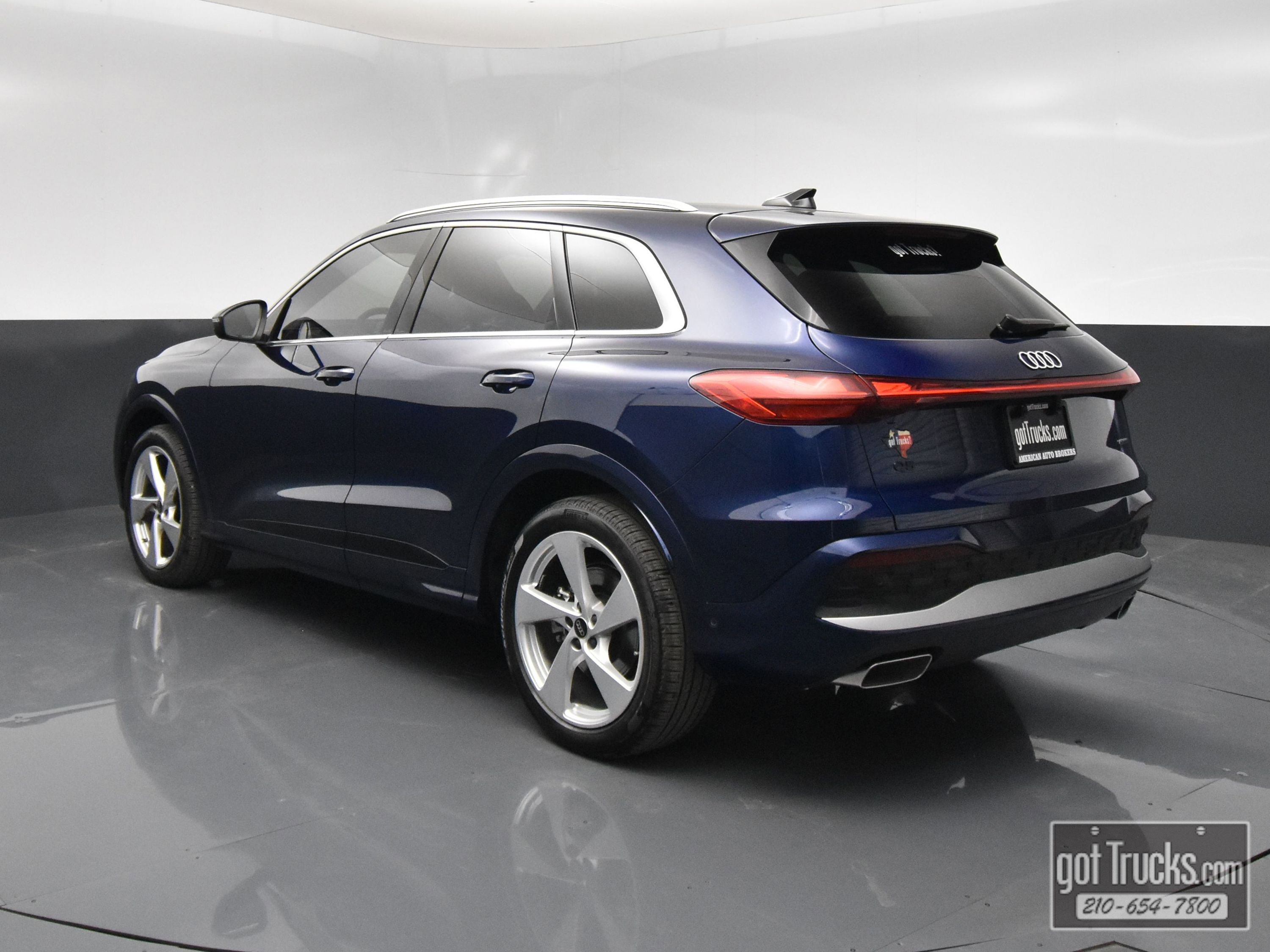 Used 2025 Audi Q5 Prestige image 5