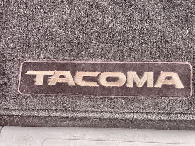Used 2014 Toyota Tacoma PreRunner w/ Convenience Package RWD image 8
