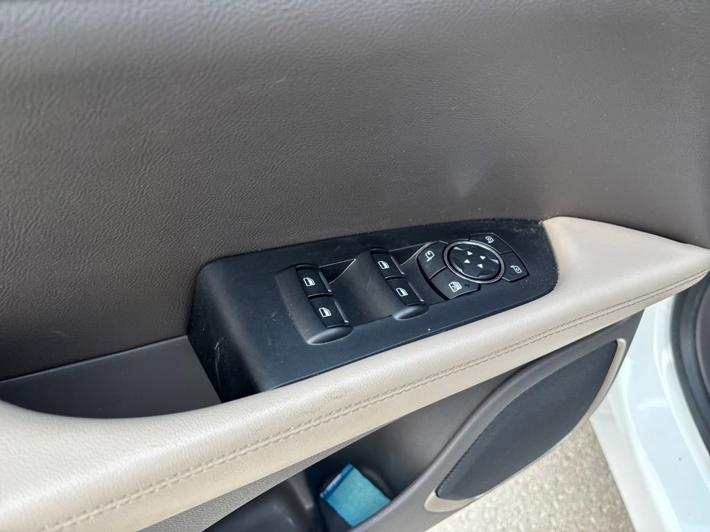 Used 2022 Lincoln Nautilus Reserve w/ Equipment Group 201A image 14