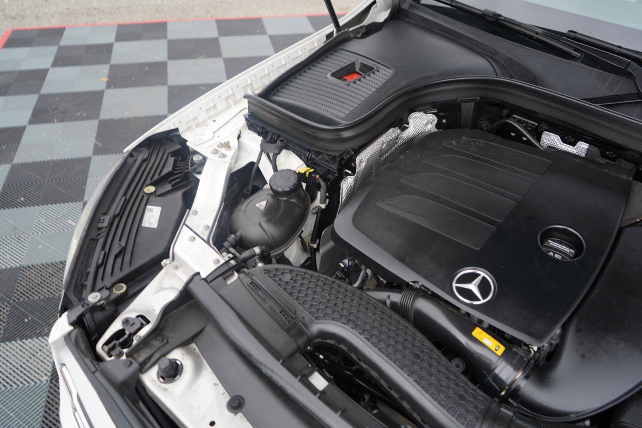 Used 2022 Mercedes-Benz GLC 300 4MATIC w/ Premium Package Lite image 74