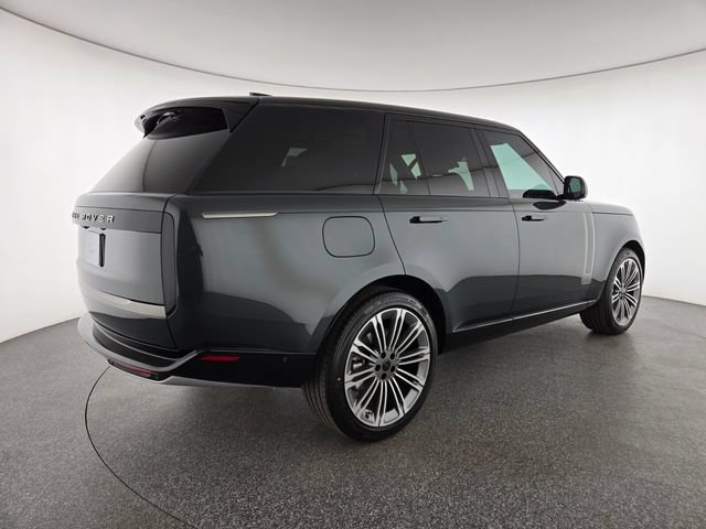 New 2026 Land Rover Range Rover SE AWD/4WD image 2