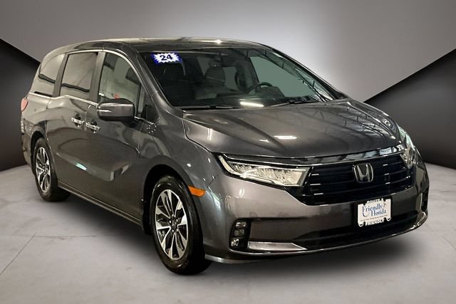 Used 2024 Honda Odyssey EX-L image 3