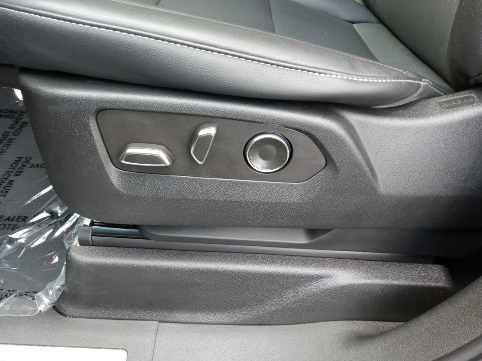 Used 2021 Cadillac Escalade ESV Luxury image 10