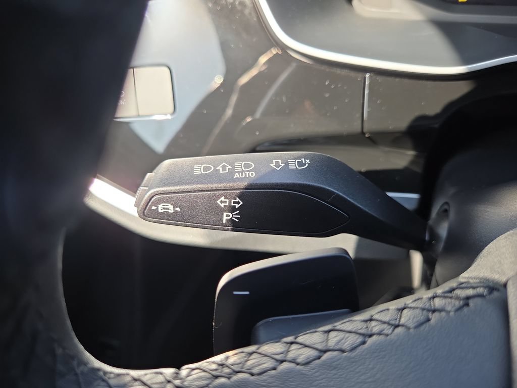 Used 2025 Audi Q3 2.0T Premium AWD/4WD image 15