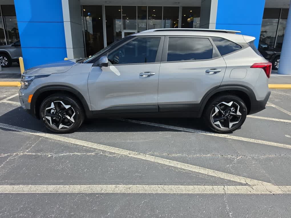 Used 2026 Kia Seltos S AWD/4WD image 2