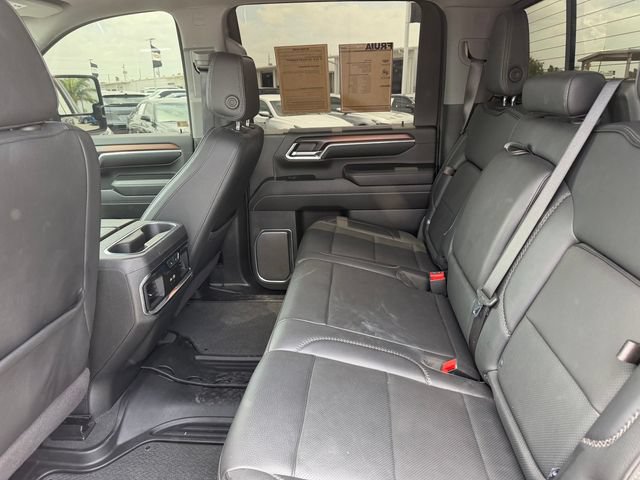 Used 2024 GMC Sierra 2500 Denali w/ Denali Reserve Package AWD/4WD image 8
