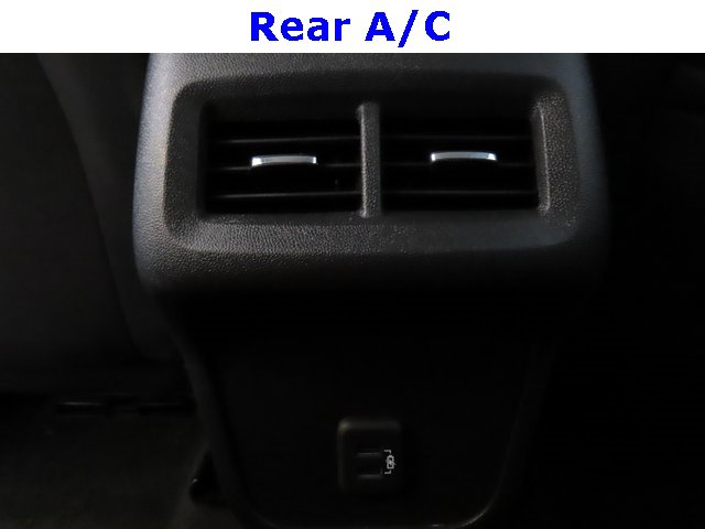 Used 2024 Chevrolet Equinox LT image 31