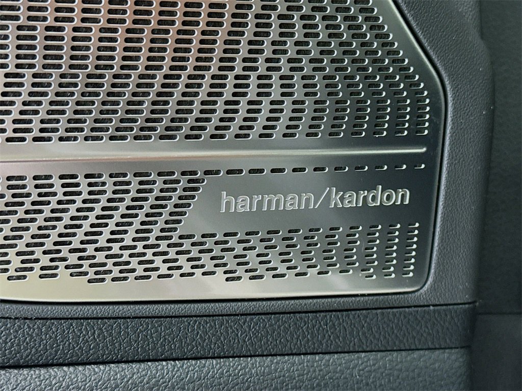 Used 2024 Hyundai Palisade Calligraphy image 19