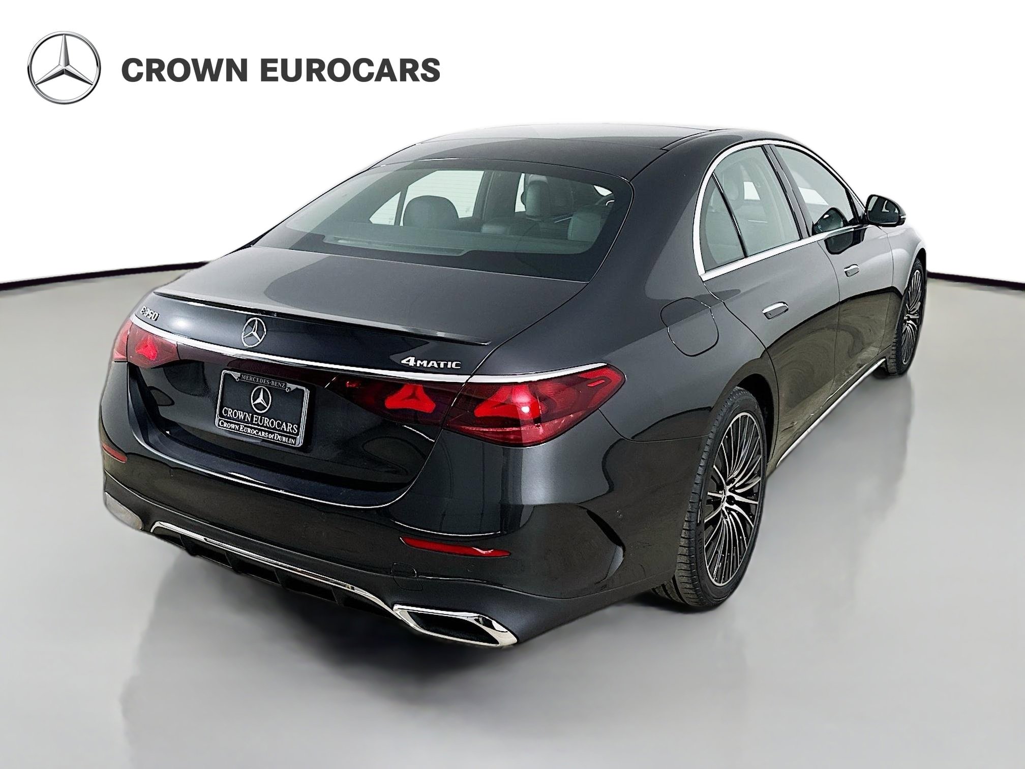 Used 2026 Mercedes-Benz E 350 4MATIC Sedan image 5