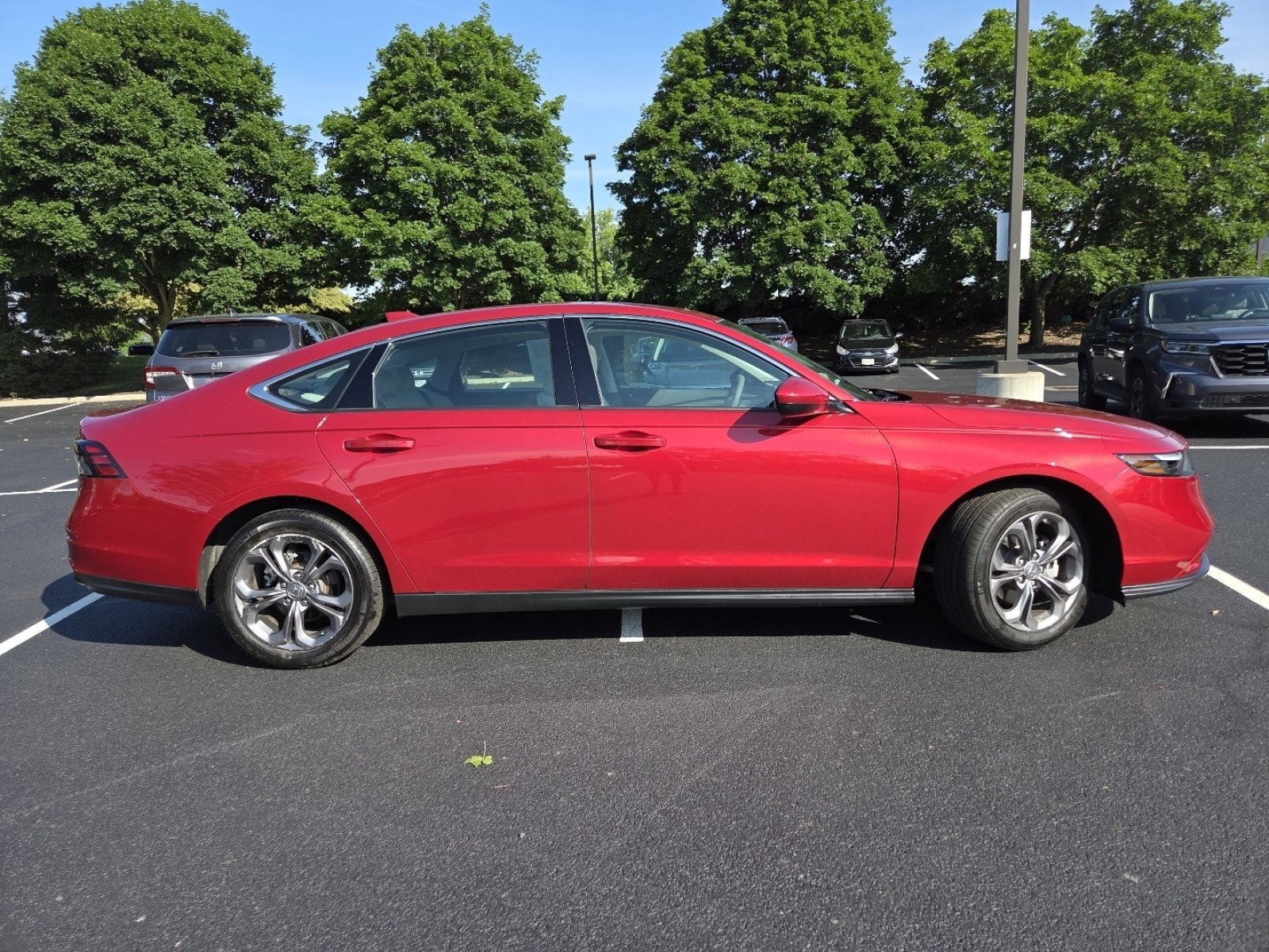 Used 2024 Honda Accord EX image 21