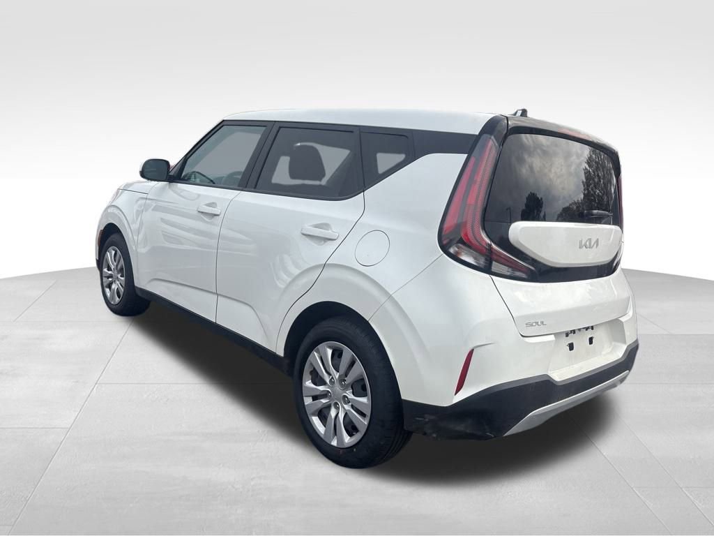 Certified 2023 Kia Soul LX image 21