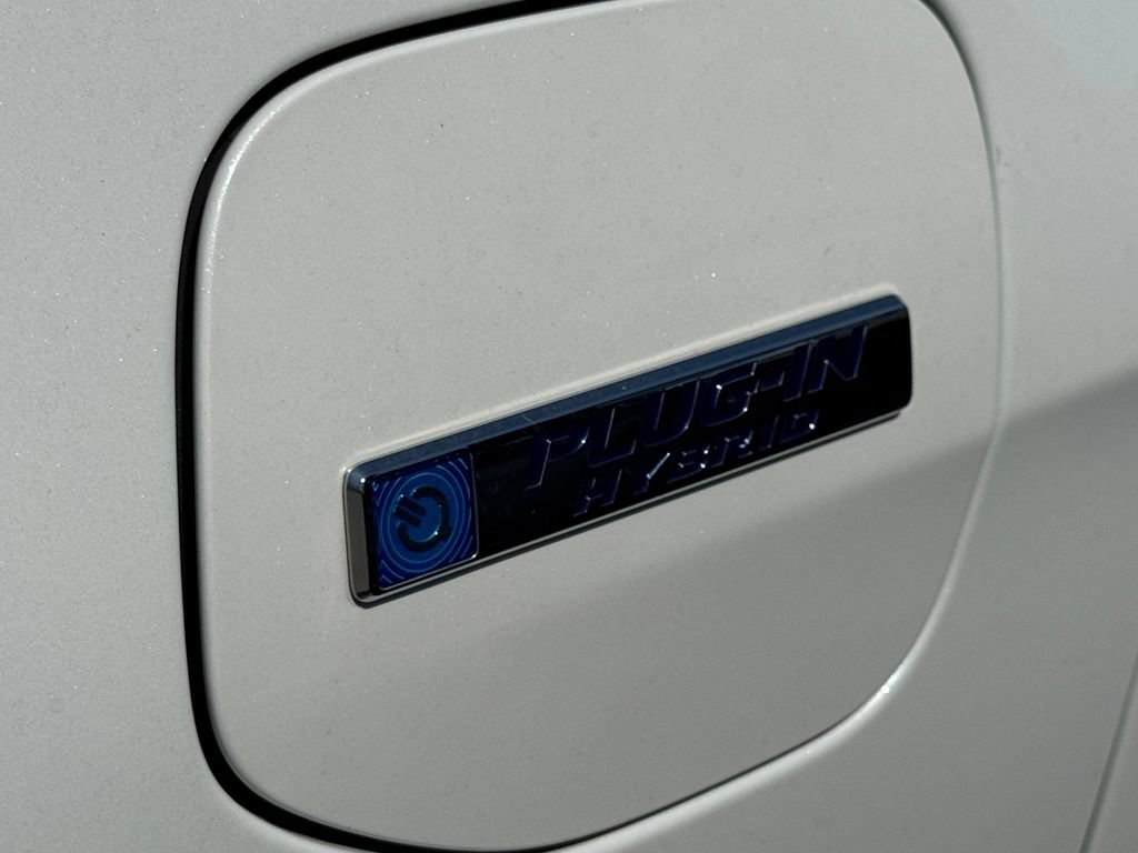 Used 2021 Honda Clarity Plug-In Hybrid image 4