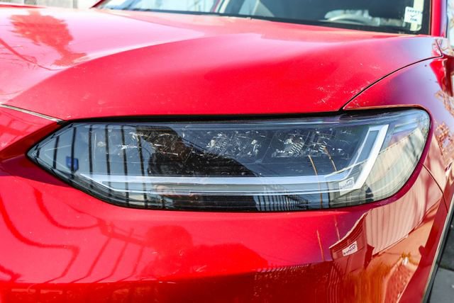 Used 2024 Honda HR-V EX-L image 12