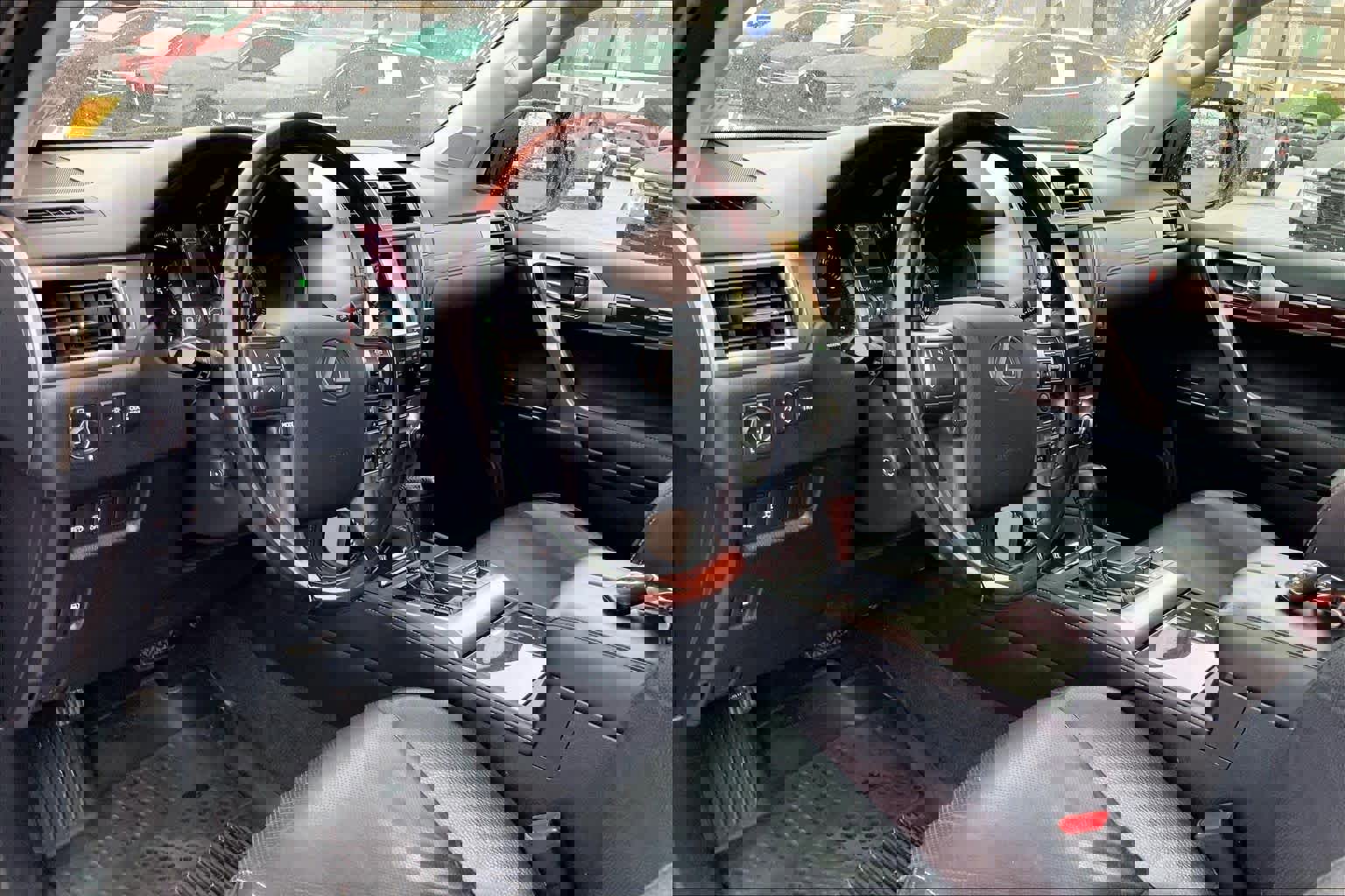 Used 2016 Lexus GX 460 image 16