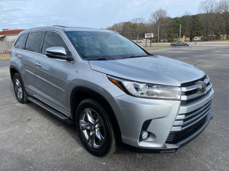 Used 2018 Toyota Highlander Limited Platinum image 4
