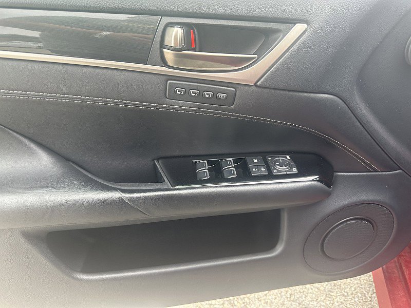 Used 2016 Lexus GS 200t image 14