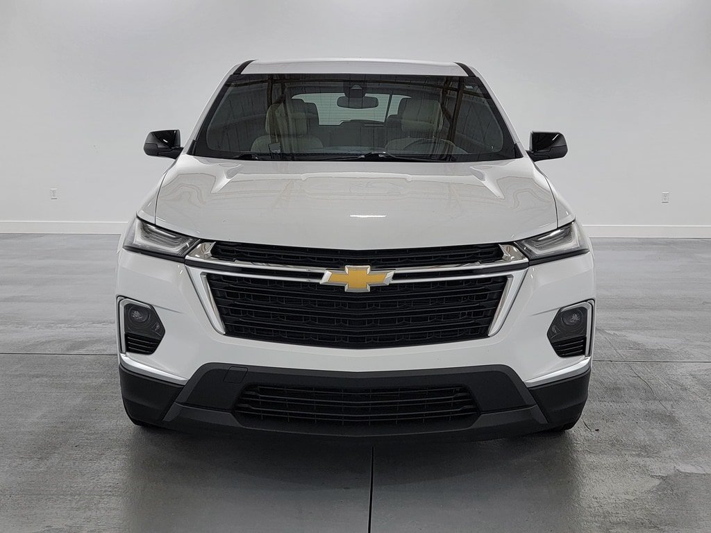 Used 2022 Chevrolet Traverse LS w/ LPO, Cargo Package AWD/4WD image 3