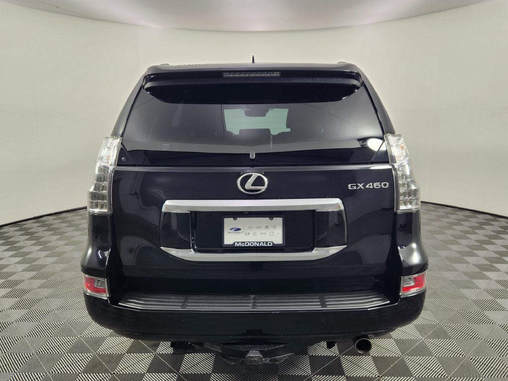 Used 2021 Lexus GX 460 Premium w/ Premium Package AWD/4WD image 4