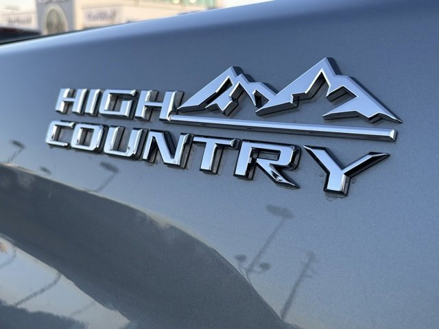 Used 2024 Chevrolet Silverado 3500 High Country w/ Z71 Off-Road Package image 19