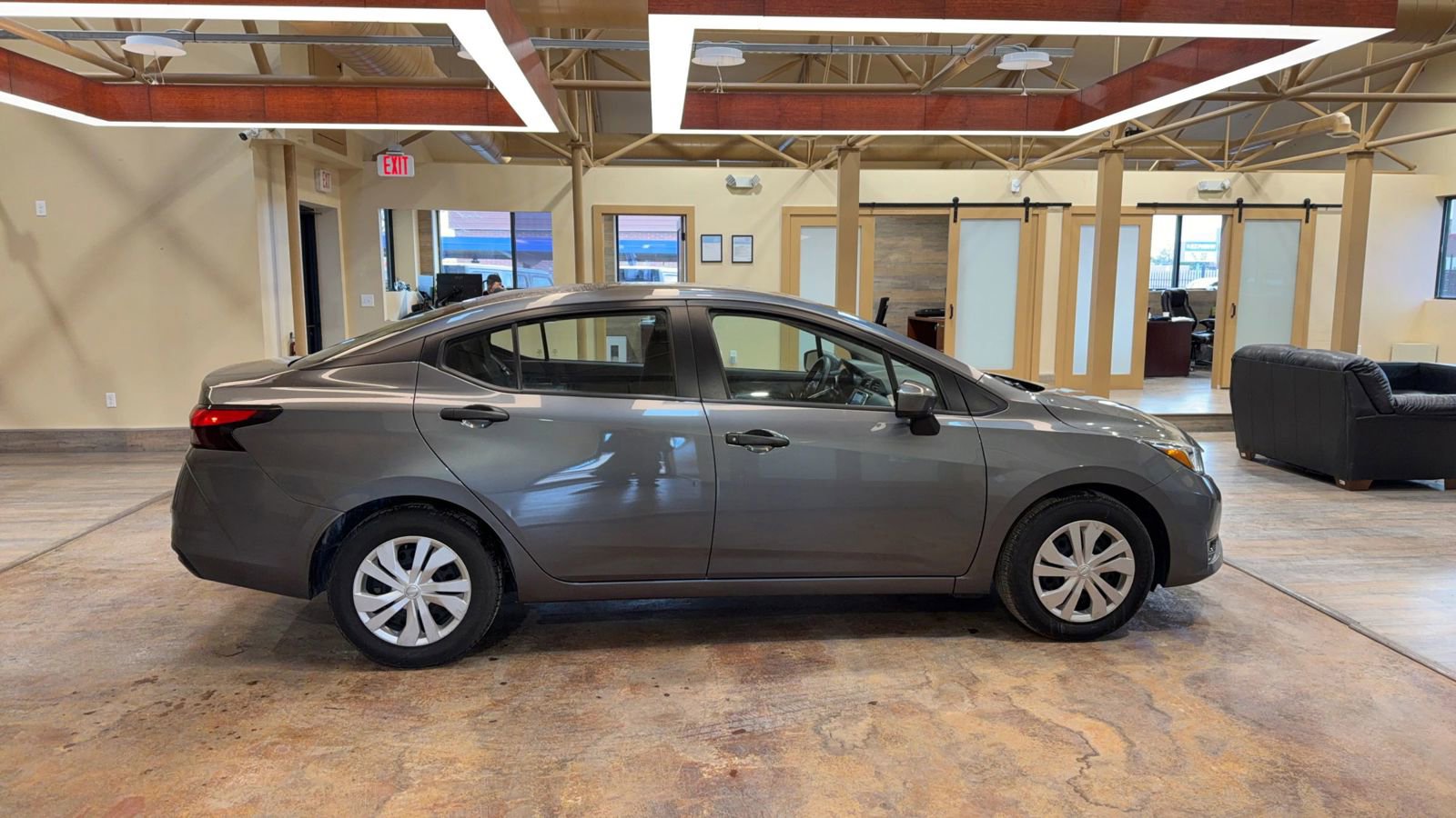 Used 2024 Nissan Versa S image 3