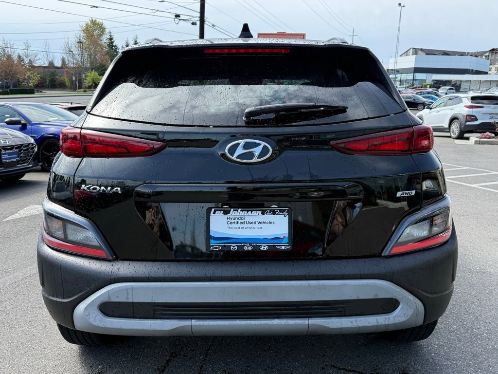 Certified 2022 Hyundai Kona SEL w/ Cargo Package AWD/4WD image 4