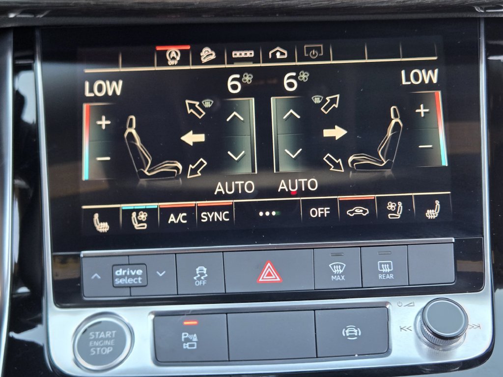 Certified 2024 Audi Q8 Premium Plus AWD/4WD image 23