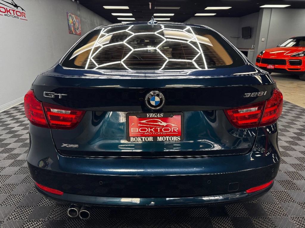 Used 2015 BMW 328i Gran Turismo xDrive image 12