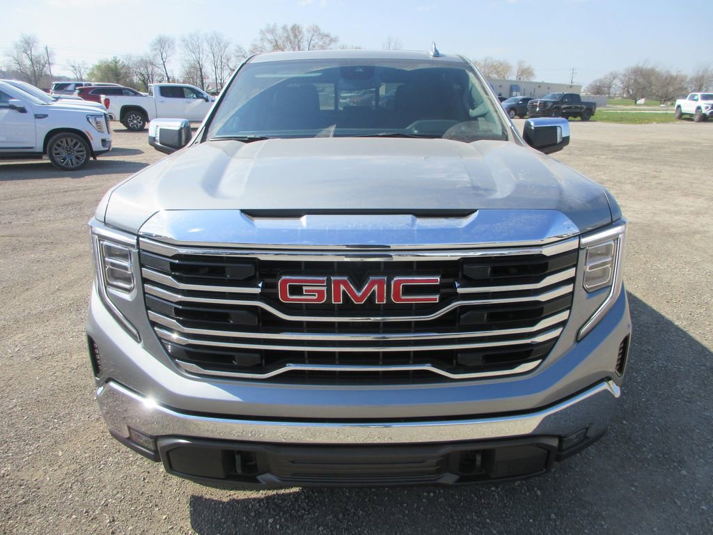 New 2026 GMC Sierra 1500 SLT image 11