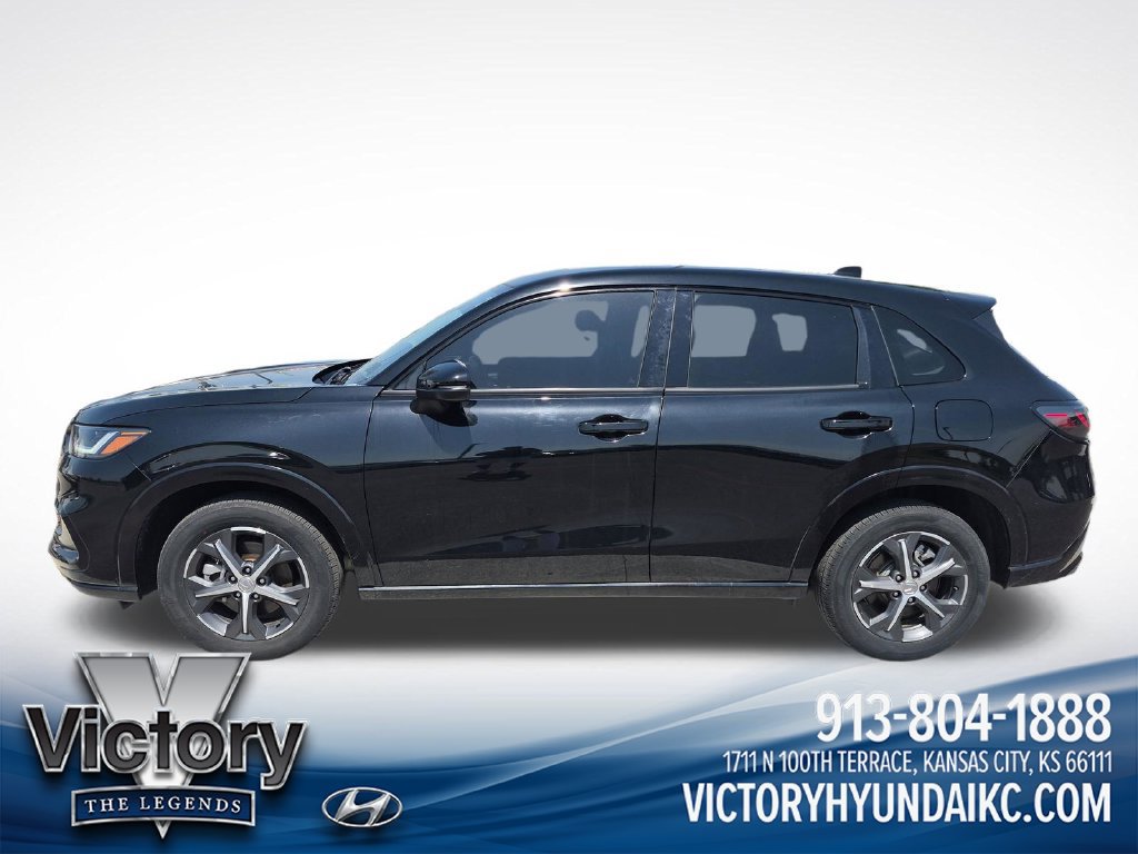 Used 2024 Honda HR-V EX-L image 2