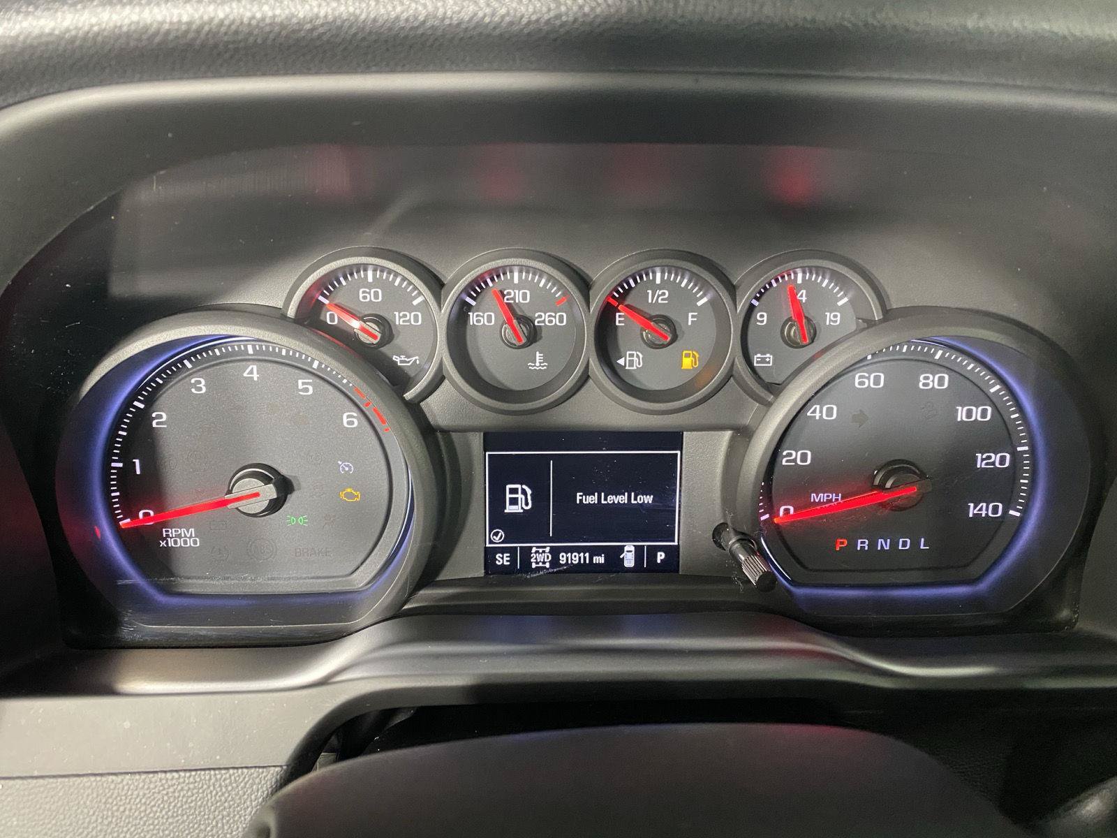 Used 2019 Chevrolet Silverado 1500 Custom w/ Custom Value Package AWD/4WD image 9