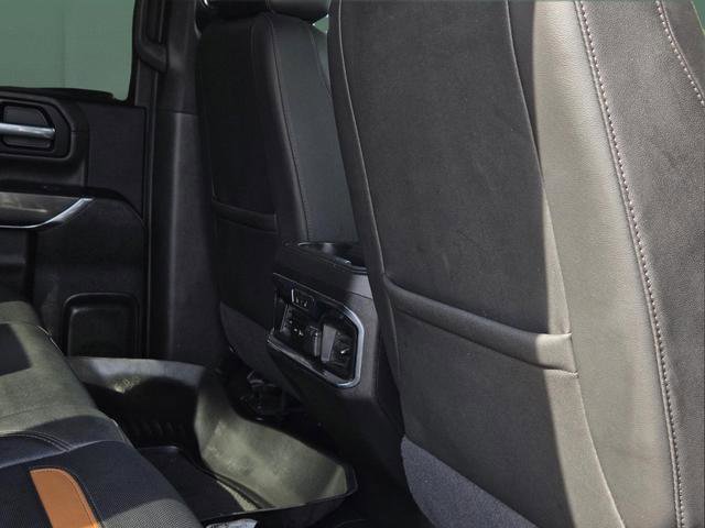 Used 2023 GMC Sierra 2500 AT4 AWD/4WD image 7