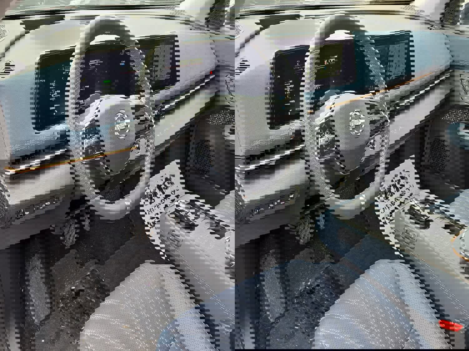 Used 2024 Nissan Ariya PLATINUM+ image 12