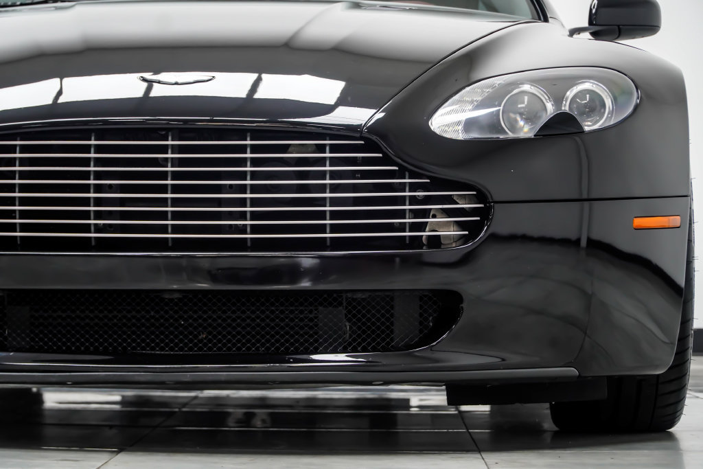 Used 2007 Aston Martin V8 Vantage Coupe RWD image 13